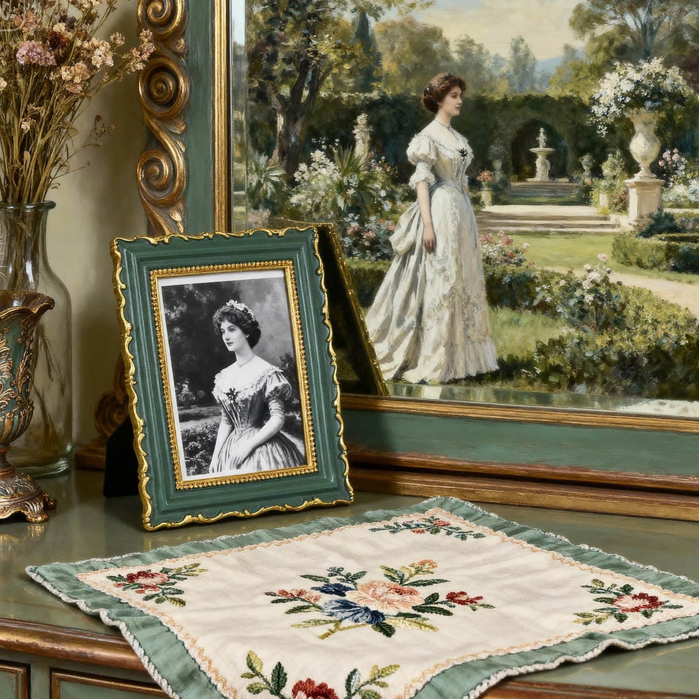 Ferrisland Vintage Picture Frame, Green Antique Ornate Picture Frame, Victorian Retro Decorative Photo Frames for Tabletop & Wall, Baroque Home Decor Frames, Gift Idea(Green, 4X6) Ferrisland